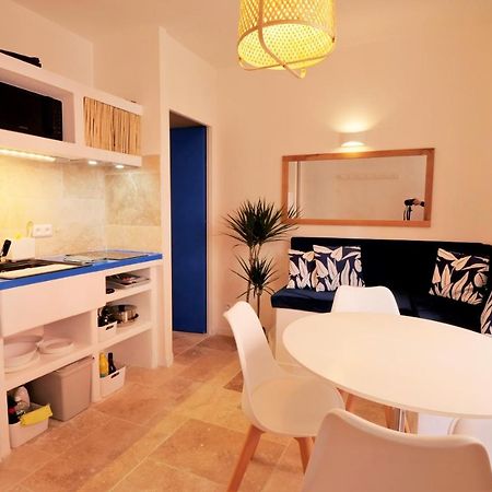 Les Petites Cyclades Apartment Биариц Екстериор снимка